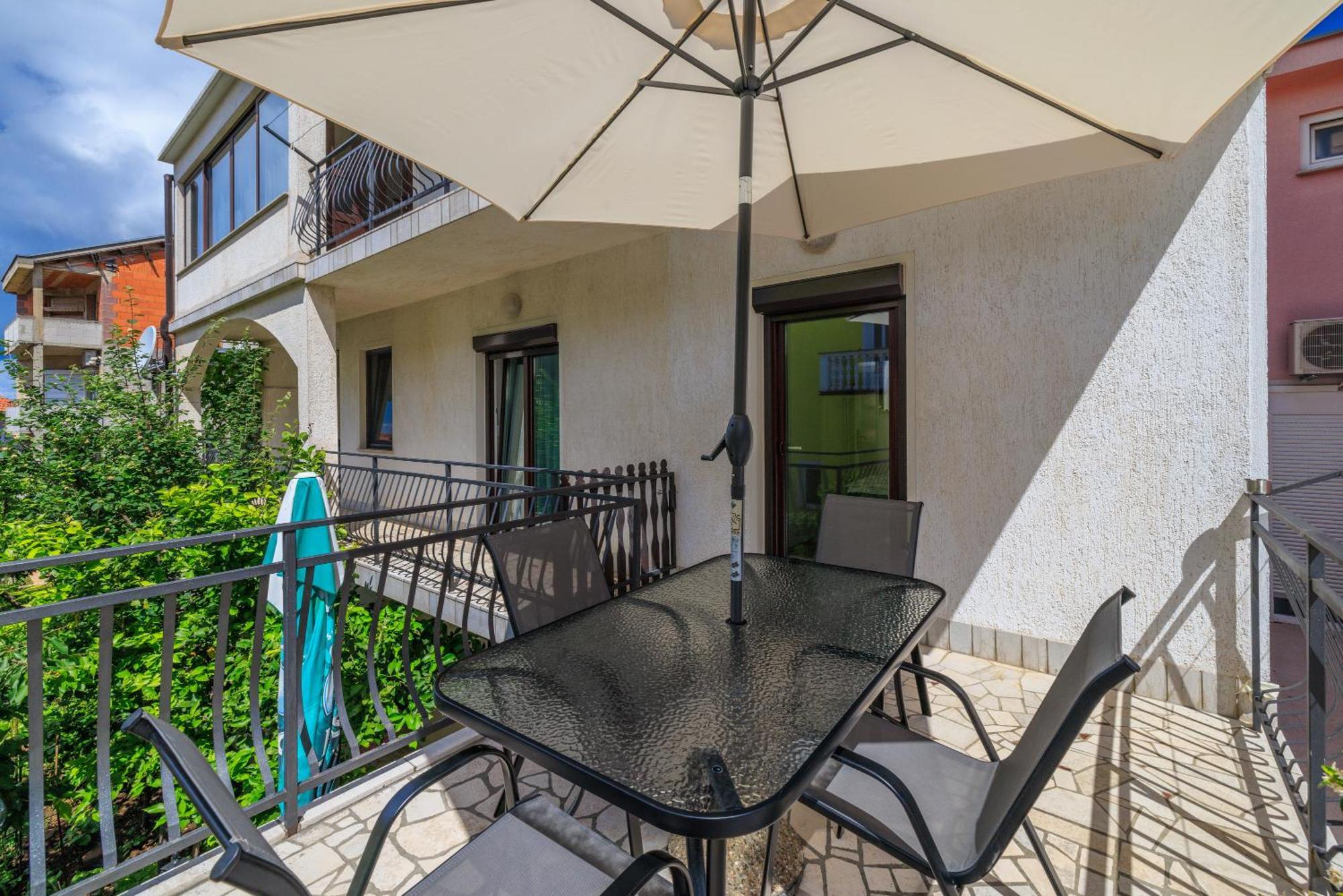 Apartman Antonia Crikvenica Exterior photo